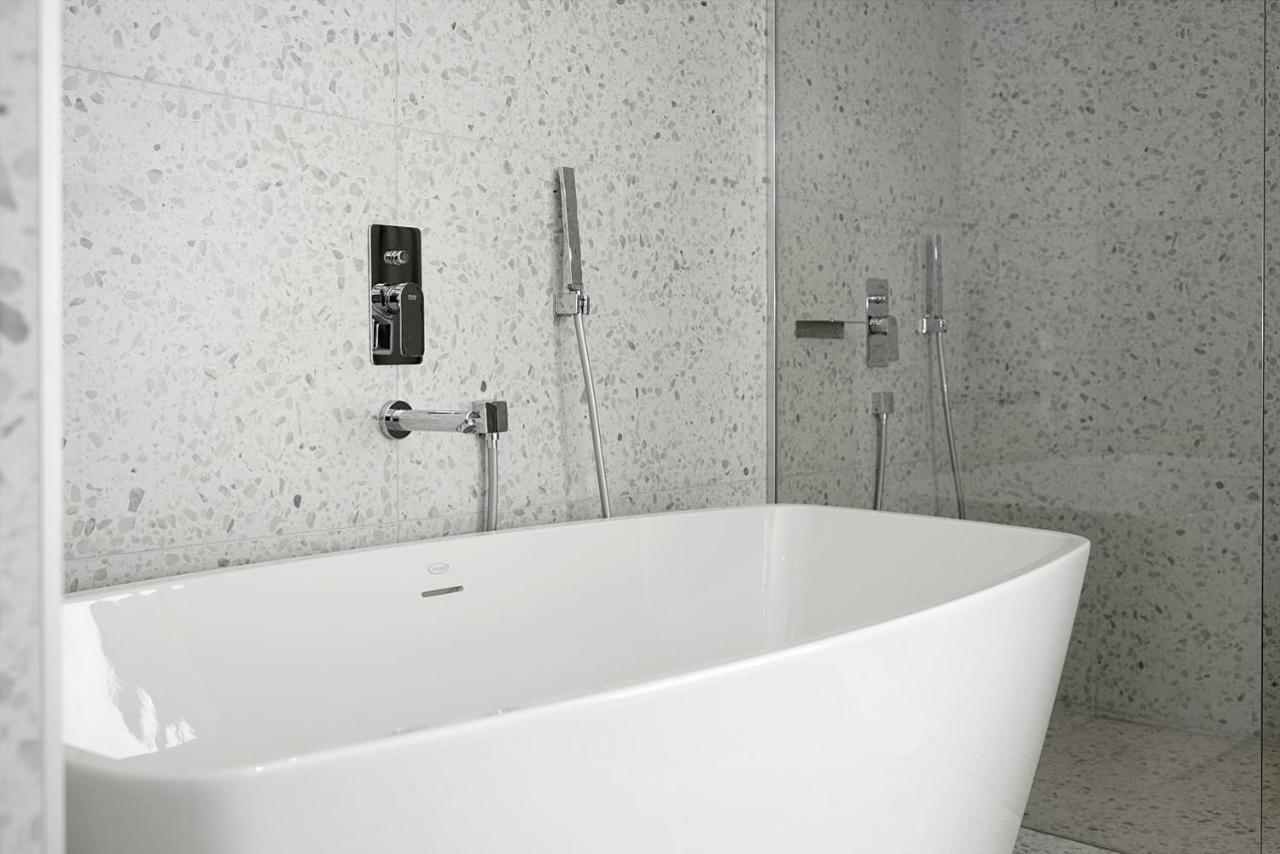 Dominic Smart & Luxury Suites - Edition Βελιγράδι Εξωτερικό φωτογραφία